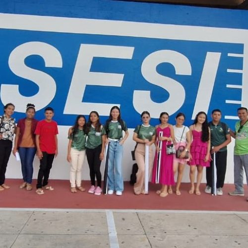 Alunos de Beruri Conquistam 1º Lugar na Feira de Ciências e Inovações Educacionais do SESI em Manaus com Projeto Sustentável